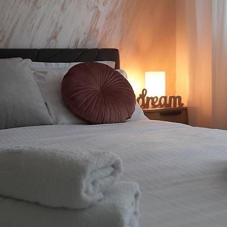 Apartman Kristal Szávaszentdemeter Kültér fotó