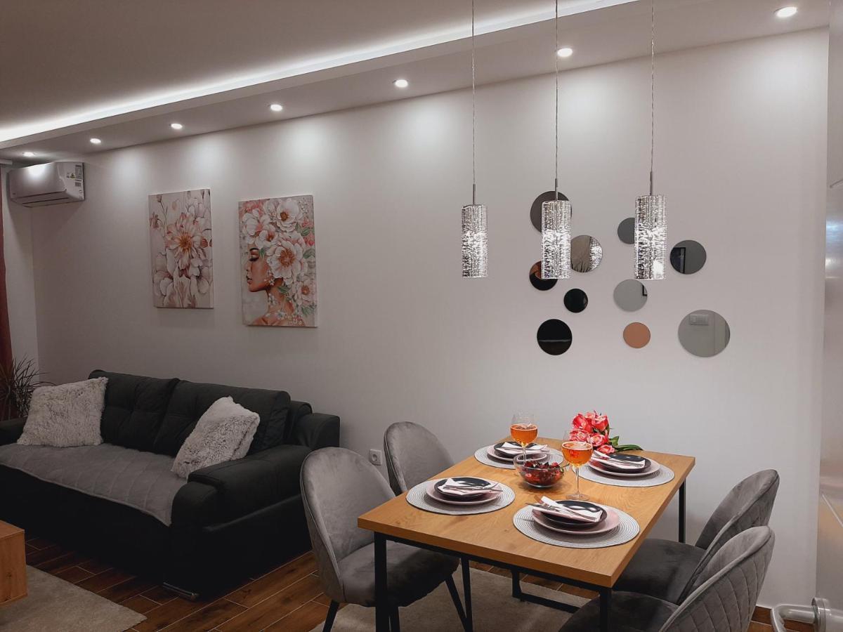 Apartman Kristal Szávaszentdemeter Kültér fotó