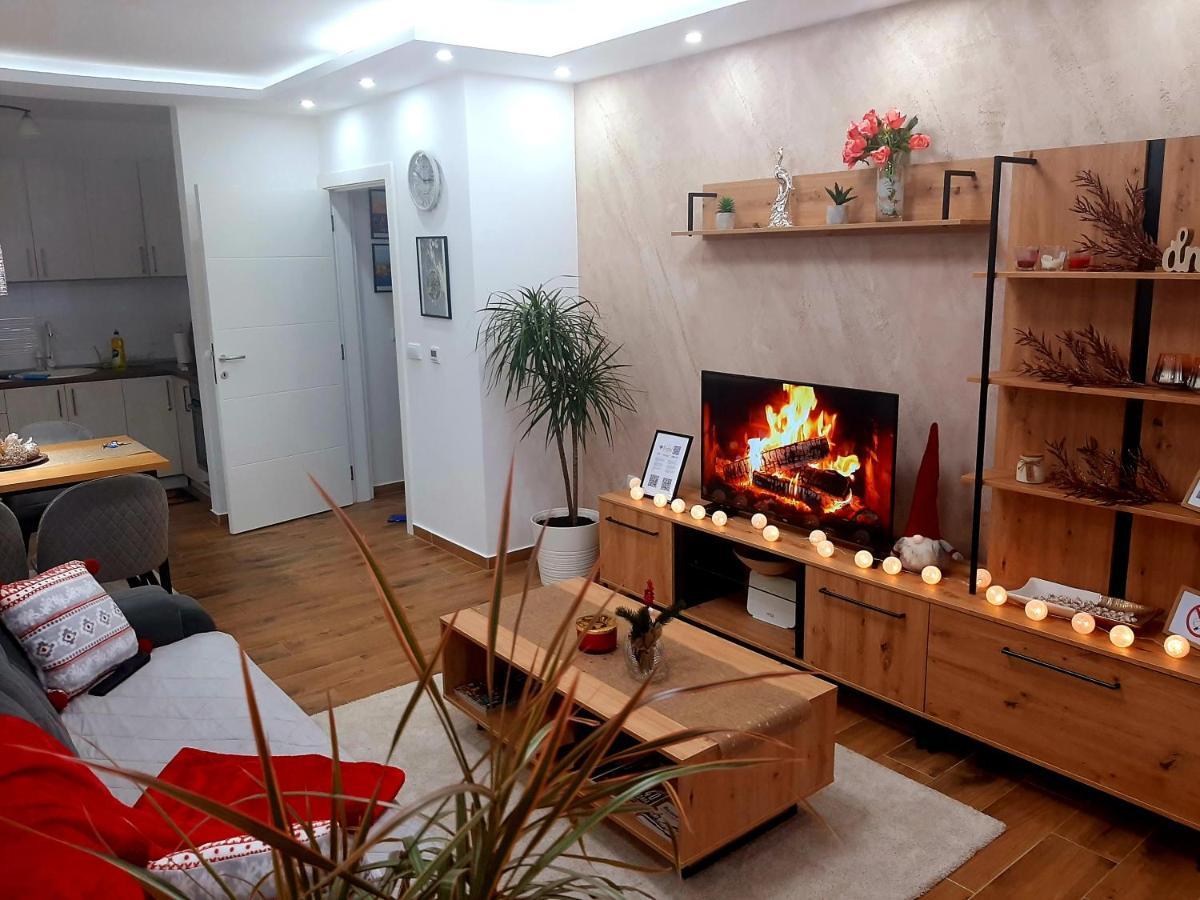 Apartman Kristal Szávaszentdemeter Kültér fotó